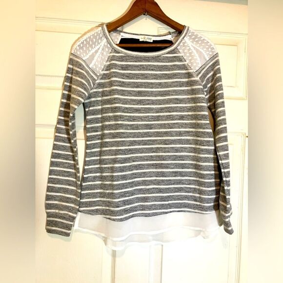Maison Jules Tops - Maison Jules, gray and white, long sleeve shirt, excellent condition, size small